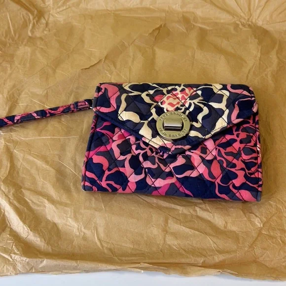 Vera Bradley Pink and Blue Wristlet - Picture 2 of 11
